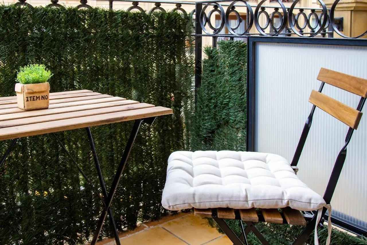 Comfy & Luminous Terrace Apartment San Sebastián 0*,  Hiszpania
